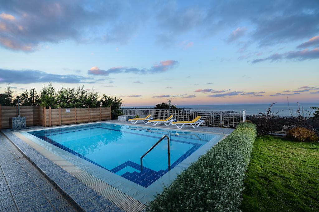 Danae Villas Hersonissos  Exterior photo
